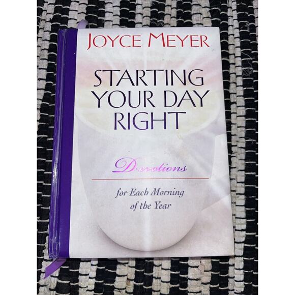 Joyce Meyer Book/Bible Bundle of 4‎ - Picture 6 of 12